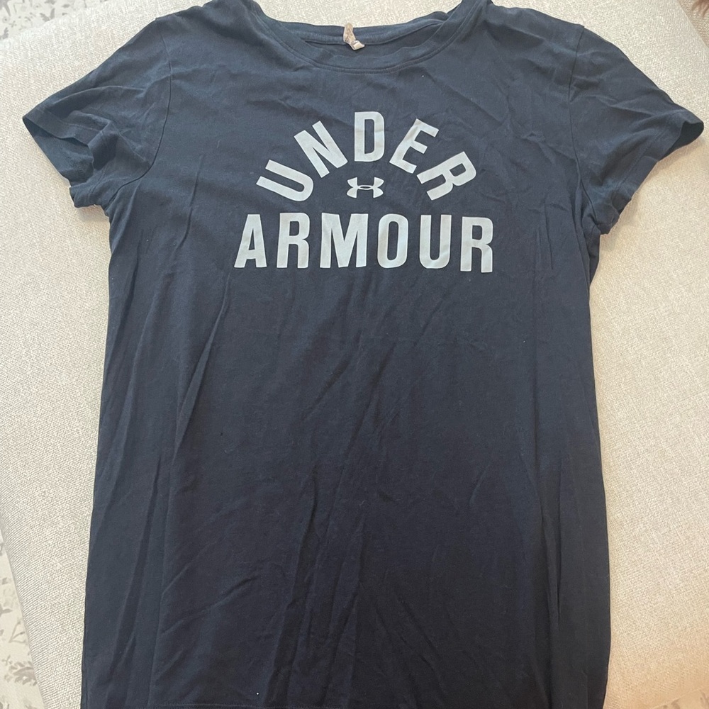 Under Armour Black Short Sleeve Tee